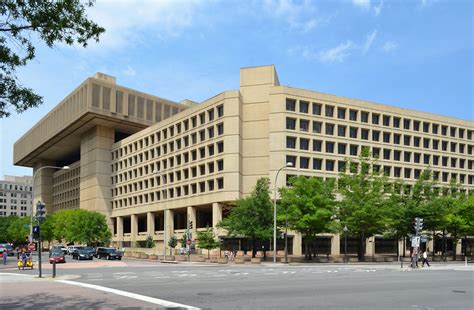 867 - 118th Congress (2023-2024) To establish a commission to redesignate the J. . J edgar hoover building address